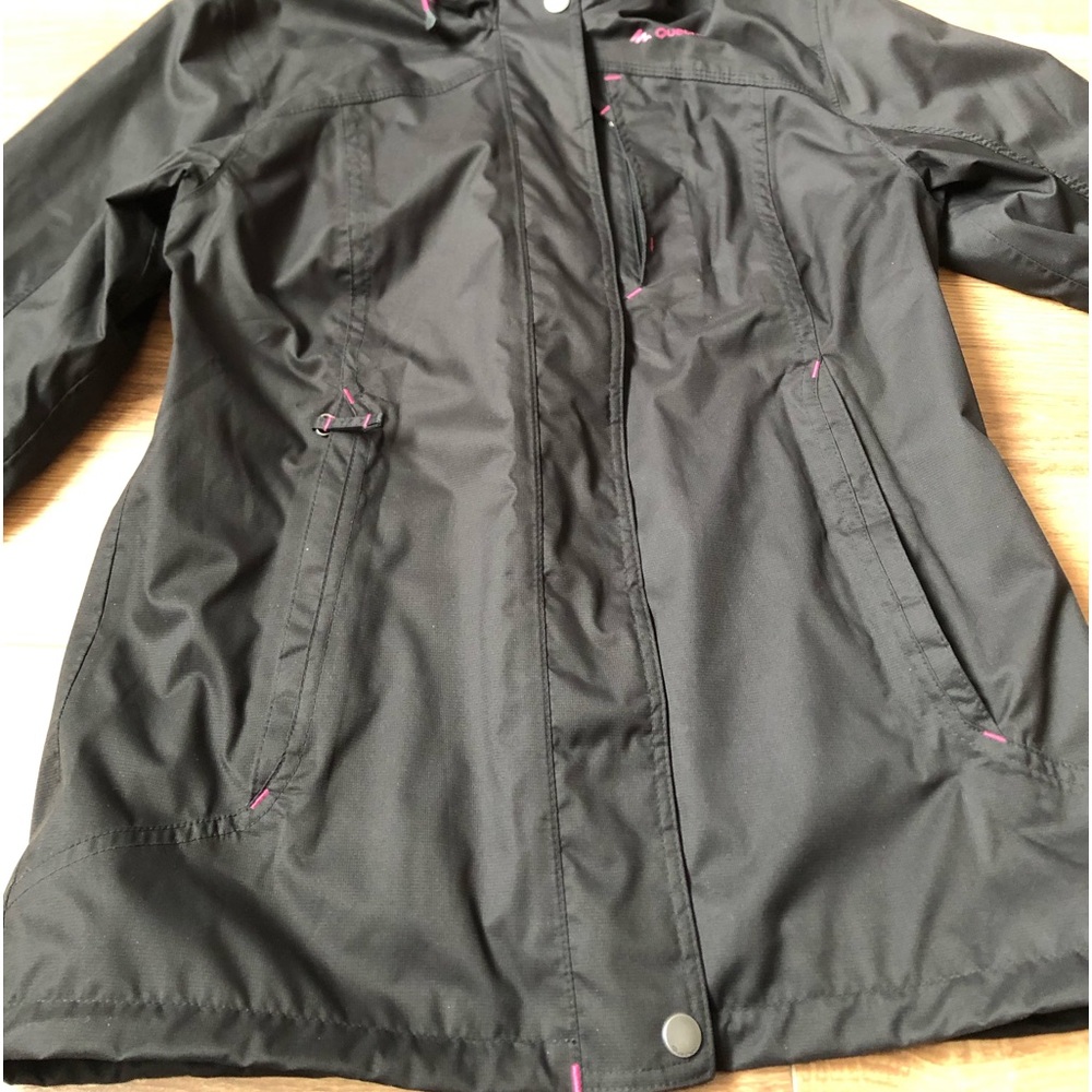NWOT Quechua women’s hicking jacket